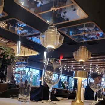 H&W Steakhouse - Ambiance - Steakhouses Near Me - Norcross, Georgia