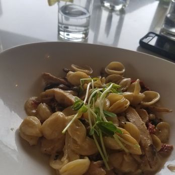 Lakeside Grill - Seafood Near Me - Collingwood, Ontario