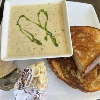 Tarragon Cafe - New England Clam Chowder with Perfectly Grilled Cheese Sandwich!  ;) - Cafes Near Me - San Francisco, California
