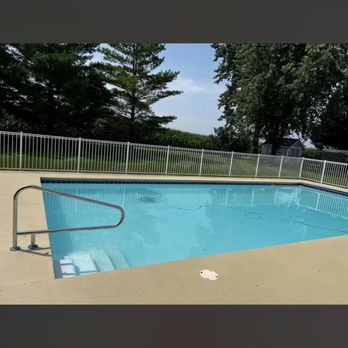 Paradise Pool Services - Pool & Hot Tub Service Near Me - Hortonville, Wisconsin Paradise Pool Services - Pool & Hot Tub Service Near Me - Hortonville, Wisconsin