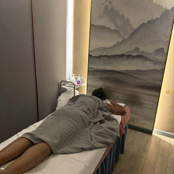 Chelsea Wellness - Massage Near Me - New York, New York