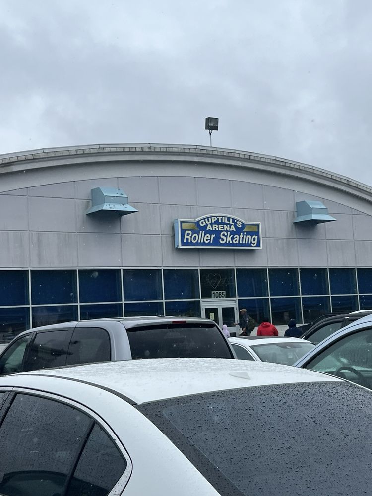 GUPTILL’S ROLLER SKATING ARENA Updated September 2024 54 Photos & 40 Reviews 1085 New