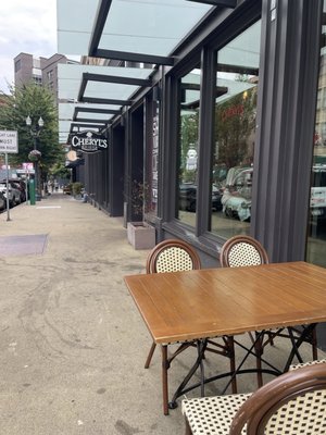 Cheryl's on 12th by null