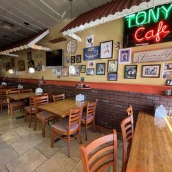 Tony's Cafe