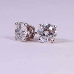 Majestic Jewelers - Many Diamond Earrings to choose from at Majestic!