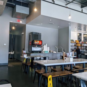 Pho Please - Inside - Vietnamese Near Me - Austin, Texas