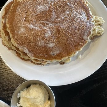 Granddaddy's Breakfast Haus - Pancakes - Breakfast & Brunch Near Me - Gardena, California