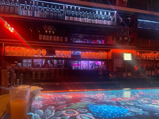 Pint Size Lounge by null