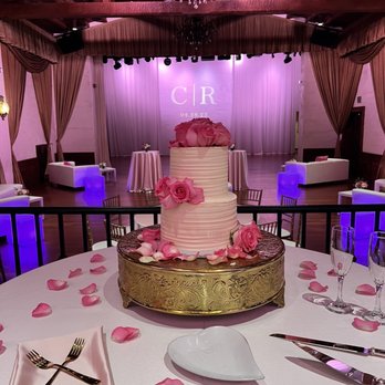 Crust & Crumble Bakery - Our wedding cake - Bakeries Near Me - Glendora, California Crust & Crumble Bakery - Our wedding cake - Bakeries Near Me - Glendora, California