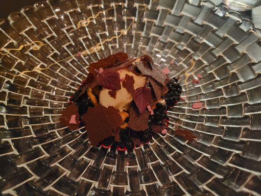 Pramerl and the Wolf by null