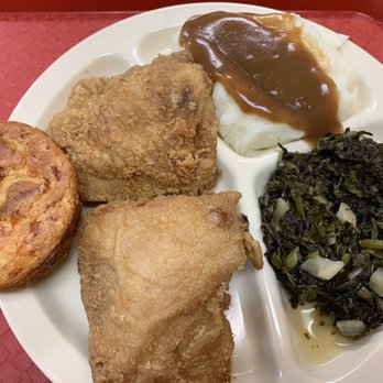 Mama's Kitchen - a plate of food on a tray - American Near Me - Richland, Mississippi Mama's Kitchen - a plate of food on a tray - American Near Me - Richland, Mississippi