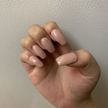 Aqua Nails Spa - Nail Salons Near Me - Clovis, California
