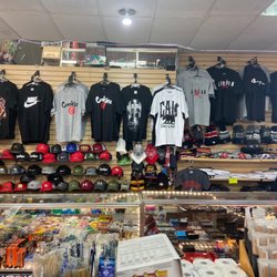 Lodi Discount Cigarette Store - T-shirts
