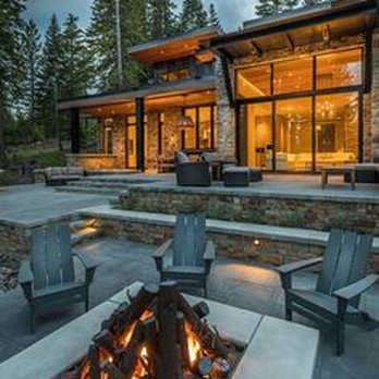 Winn River Construction - a fire pit in front of a home - General Contractors Near Me - Vancouver, Washington Winn River Construction - a fire pit in front of a home - General Contractors Near Me - Vancouver, Washington