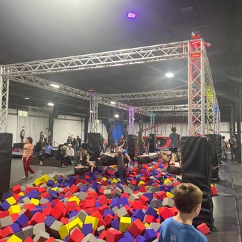 Sky Zone Trampoline Park - No employees ANYWHERE. - Trampoline Parks Near Me - Chattanooga, Tennessee Sky Zone Trampoline Park - No employees ANYWHERE. - Trampoline Parks Near Me - Chattanooga, Tennessee