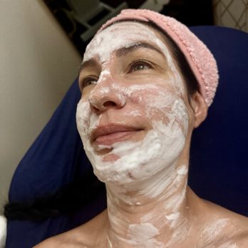 Anna V Skin Beauty - Estheticians Near Me