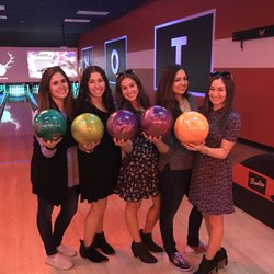 Bowlero Commack
