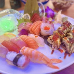 Ginza sushi lounge