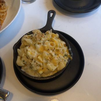 Pangea - 5 cheese Mac n cheese - New American Near Me - Dallas, Texas
