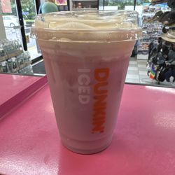 Dunkin' - Daydream Dunkin' Refreshers delicious