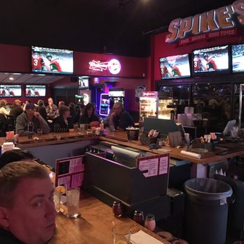Carbone's Pizzeria - customers at the bar - Pizza Near Me - Faribault, Minnesota