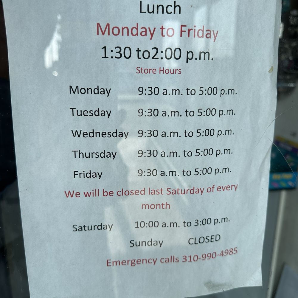 Store hours Store hours