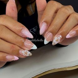 Rosehip Nails & Lash