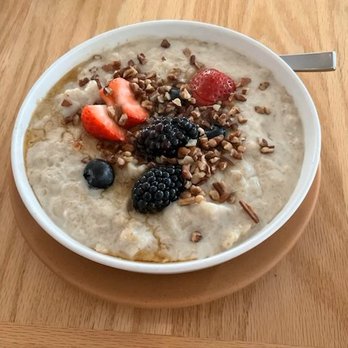 Elm & Good - Oatmeal - New American Near Me - Dallas, Texas Elm & Good - Oatmeal - New American Near Me - Dallas, Texas