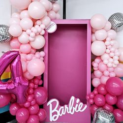 Toddler Play Zone Houston - Barbie Photo Box