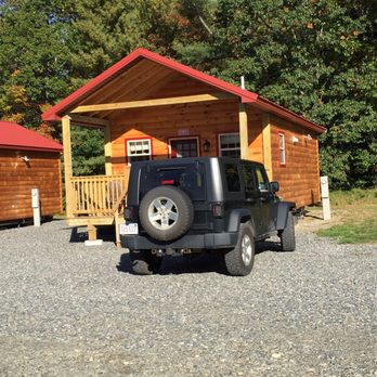 Abbot Trailside Lodging - Hotels Near Me - Abbot, Maine