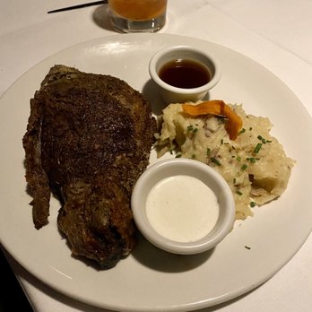 Chart House - Prime rib and Yukon Gold Mashed Potatoes - Seafood Near Me - Stateline, Nevada