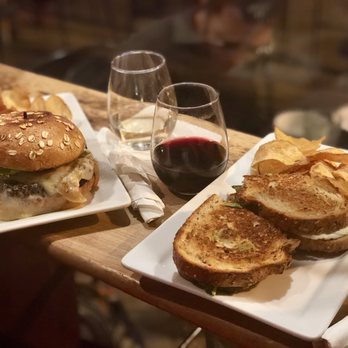 Tryst - Linda & kitty Sandwich - Lounges Near Me - Washington, DC, District of Columbia Tryst - Linda & kitty Sandwich - Lounges Near Me - Washington, DC, District of Columbia