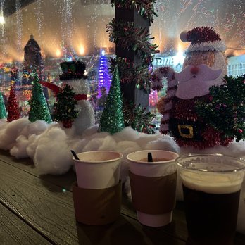 Teddy's Tavern - Drinks - Bars Near Me - Nashville, Tennessee Teddy's Tavern - Drinks - Bars Near Me - Nashville, Tennessee