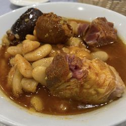 Sidrería Román - Fabada asturiana