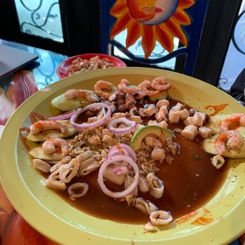 Mariscos Playa Hermosa - Shrimp octopus clams and so many other good stuff! - Mexican Near Me - Phoenix, Arizona
