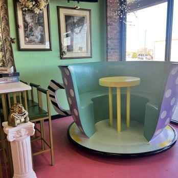 Three Appleteers - Bakeries Near Me - Yukon, Oklahoma Three Appleteers - Bakeries Near Me - Yukon, Oklahoma