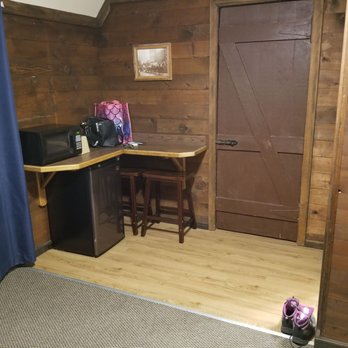 Bryce Pioneer Village - Hotels Near Me - Tropic, Utah