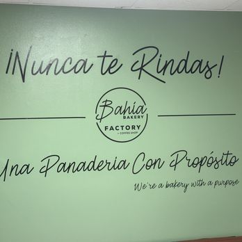 La Bahía Bakery - Inside decoration - Bakeries Near Me - Tampa Bay, Florida