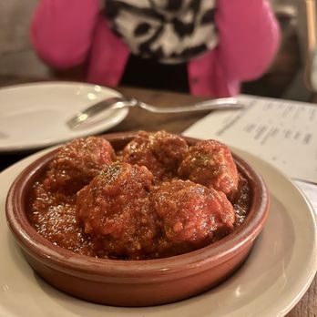 Barcelona Wine Bar - Albóndigas- meatballs - Tapas/Small Plates Near Me - Miami, Florida