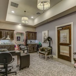 Long Creek - Long Creek Full-Service Salon