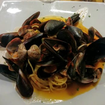 Meid in Nepols - can't get this kind of quality pasta in the US of A - Napoletana Near Me - Rome, RM Meid in Nepols - can't get this kind of quality pasta in the US of A - Napoletana Near Me - Rome, RM