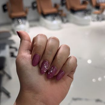 VV Nails & Spa - Nail Salons Near Me - Nanaimo, British Columbia