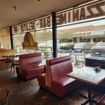 Mr. G's Italian Pizzeria - Window Seating - Pizza Near Me - Bryan, Texas