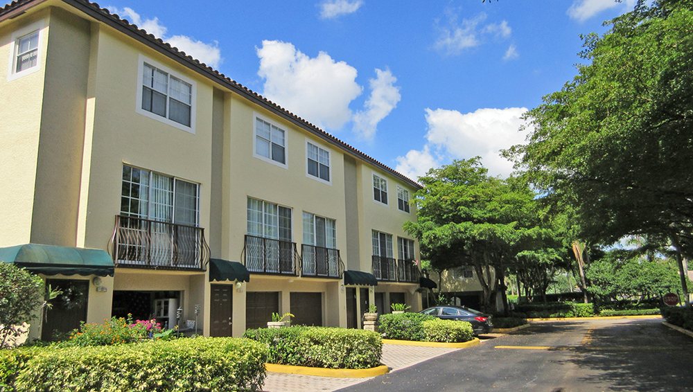 SAN MARINO AT TOWN PLACE Updated August 2024 16 Photos 20901 Saint Andrews Blvd, Boca