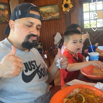 La Bodeguita - Steak ranchero - Mexican Near Me - Bodega Bay, California