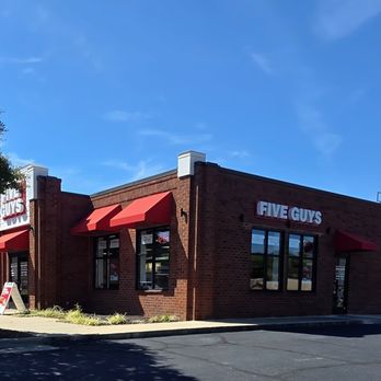 Five Guys - Burgers Near Me - Clemmons, North Carolina