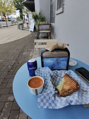 Rogue Creamery by null