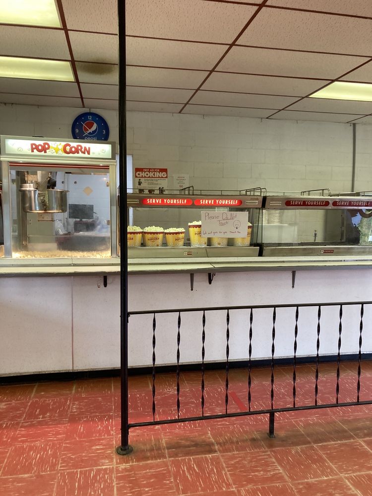 PORTVILLE DRIVEIN Updated September 2024 1060 Oleanportville Rd