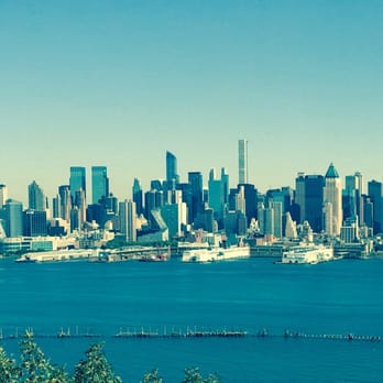 Hamilton Park - NYC skyline from Hamilton Park - Parks Near Me - Weehawken, New Jersey