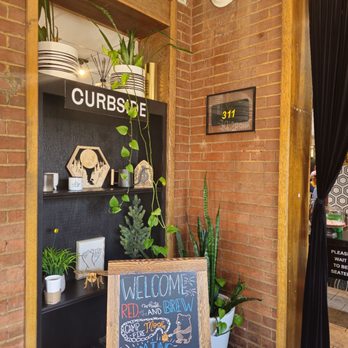 The Hive - Entry area - Breakfast & Brunch Near Me - Erlanger, Kentucky